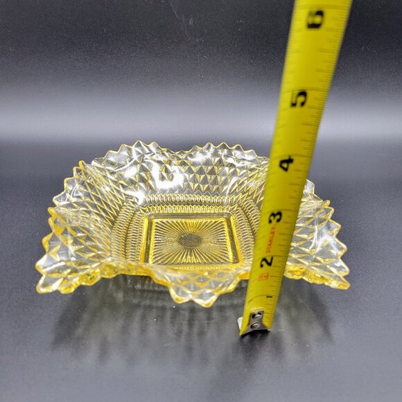 Serving Dishes Round Footed Square Clear Gold Yellow Glass Kitchen Candy Server - Picture 13 of 13